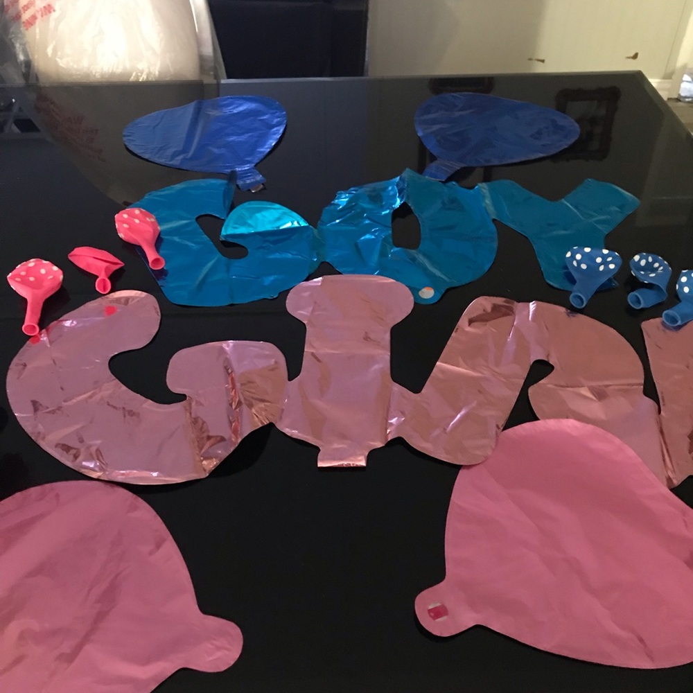 12 Piece boy girl balloon set